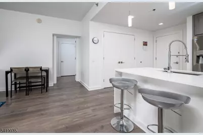 1 Carriage City Plz #1214, Rahway, NJ 07065 - Photo 13