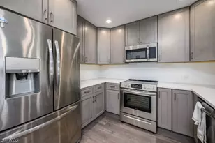 1 Carriage City Plz, Rahway, NJ 07065 - Photo 3