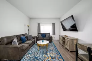 1 Carriage City Plz, Rahway, NJ 07065 - Photo 7