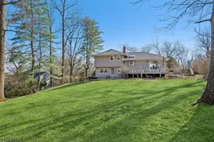 366 Rolling Rock Rd, Mountainside, NJ 07092 - Photo 33