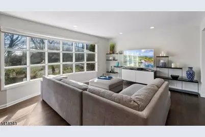 366 Rolling Rock Rd, Mountainside, NJ 07092 - Photo 21