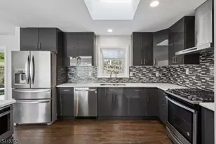 366 Rolling Rock Rd, Mountainside, NJ 07092 - Photo 5