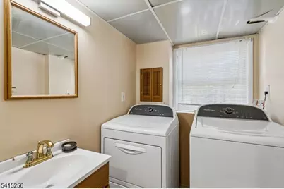 76 Magnolia Dr, New Providence, NJ 07974 - Photo 21