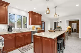 24 Partridge Rd, Readington, NJ 08822 - Photo 5