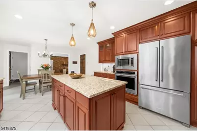 24 Partridge Rd, Readington, NJ 08822 - Photo 7