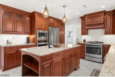 24 Partridge Rd, Readington, NJ 08822 - Photo 3