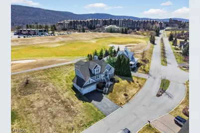 4 Coventry Rd, Hardyston Township, NJ 07419 - Photo 31