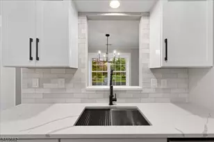 21A Andover Cir, Montgomery Township, NJ 08540 - Photo 11