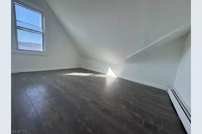 82 E 18th St, Paterson, NJ 07524 - Photo 5