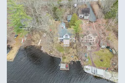 239 E Shore Lake Owassa Rd, Frankford Township, NJ 07860 - Photo 19