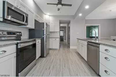 332 Grant St, Phillipsburg, NJ 08865 - Photo 13