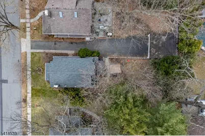 133 Buckingham Rd, Montclair, NJ 07043 - Photo 37