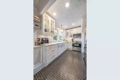 133 Buckingham Rd, Montclair, NJ 07043 - Photo 11