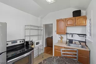 44 Norman Rd, Montclair, NJ 07043 - Photo 37