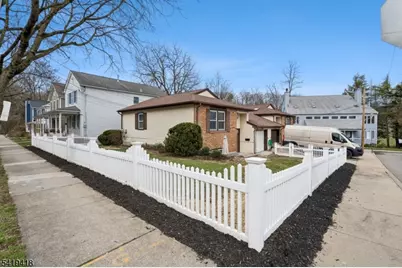 1 Lyons Pl, Morristown, NJ 07960 - Photo 1