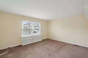 1 Lyons Pl, Morristown, NJ 07960 - Photo 21