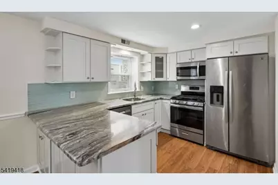 1 Lyons Pl, Morristown, NJ 07960 - Photo 15