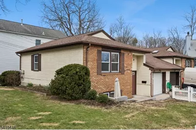 1 Lyons Pl, Morristown, NJ 07960 - Photo 5