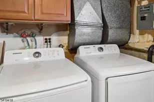 1 Lyons Pl, Morristown, NJ 07960 - Photo 27