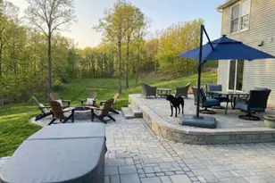 9 Old Traveled Way, Roxbury Township, NJ 07852 - Photo 3