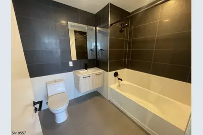 258 S Harrison St, East Orange, NJ 07018 - Photo 3