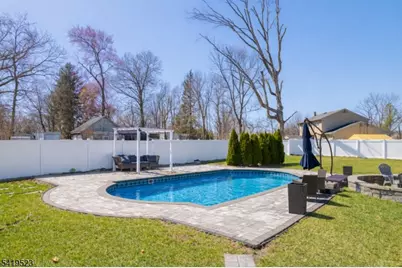 1718 W 4th St, Piscataway Township, NJ 08854 - Photo 27