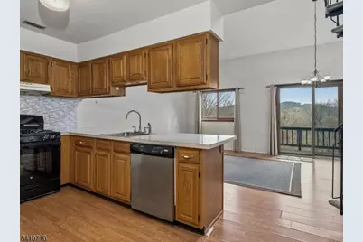 1 Onuma Ct #8, Vernon, NJ 07462 - Photo 13