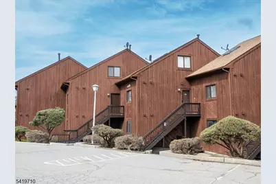 1 Onuma Ct #8, Vernon, NJ 07462 - Photo 1