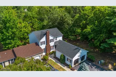 8 Tomahawk Dr, Wayne, NJ 07470 - Photo 33