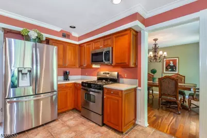 8 Tomahawk Dr, Wayne, NJ 07470 - Photo 11