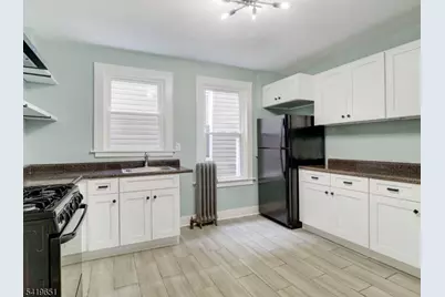 258 Amherst St, East Orange, NJ 07018 - Photo 7