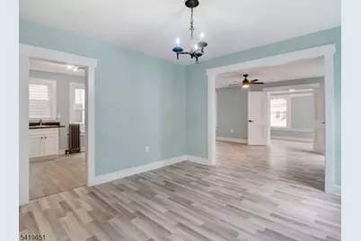 258 Amherst St, East Orange, NJ 07018 - Photo 5