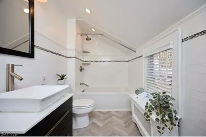 7 Sunset Ter, Maplewood, NJ 07040 - Photo 27