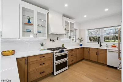 33 Oakview Ave, Maplewood, NJ 07040 - Photo 15