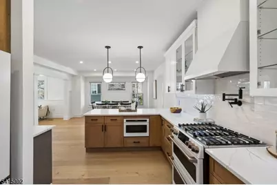 33 Oakview Ave, Maplewood, NJ 07040 - Photo 11