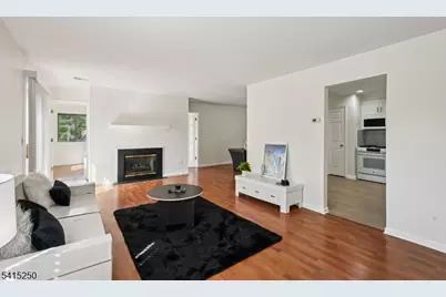 44 Hart Dr, West Orange Township, NJ 07052 - Photo 3