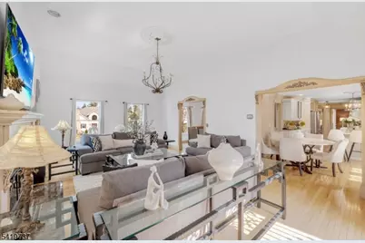 4 Michele Ct, Wayne, NJ 07470 - Photo 11