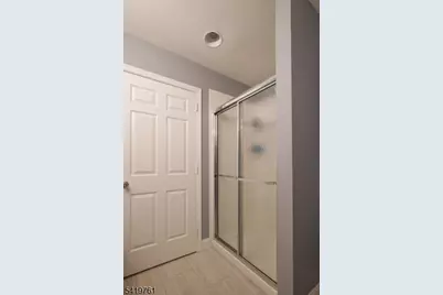 20 Forsgate Ter, Clinton Township, NJ 08801 - Photo 25