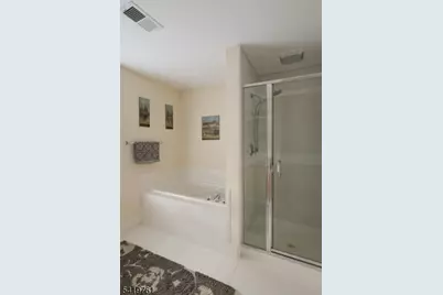 20 Forsgate Ter, Clinton Township, NJ 08801 - Photo 17