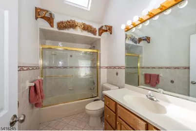 35 Turnberry Rd, Little Falls Township, NJ 07424 - Photo 29