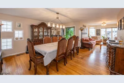 35 Turnberry Rd, Little Falls Township, NJ 07424 - Photo 11