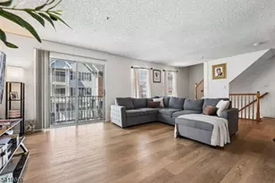 48 Cornerstone Ln, Newark, NJ 07103 - Photo 3