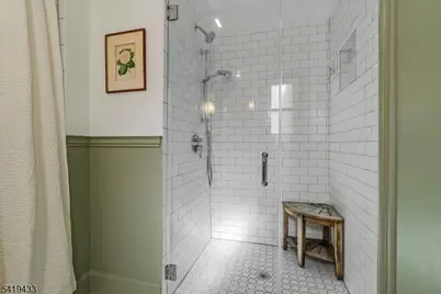 4 Rynda Rd, Maplewood, NJ 07040 - Photo 25