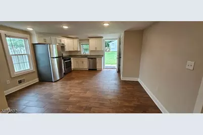 21 W Hanover Ave, Randolph Township, NJ 07869 - Photo 3