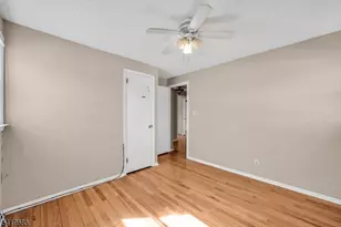 24 Carolyn Rd, Belleville, NJ 07109 - Photo 9