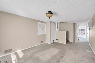 24 Carolyn Rd, Belleville, NJ 07109 - Photo 15