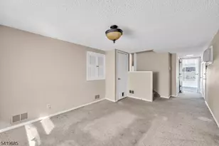 24 Carolyn Rd, Belleville, NJ 07109 - Photo 15