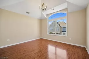 915 Kensington Ln, Livingston, NJ 07039 - Photo 19