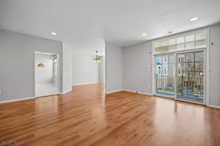 915 Kensington Ln, Livingston, NJ 07039 - Photo 7