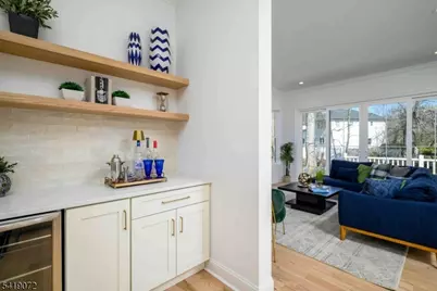 32 W McClellan Ave, Livingston, NJ 07039 - Photo 9